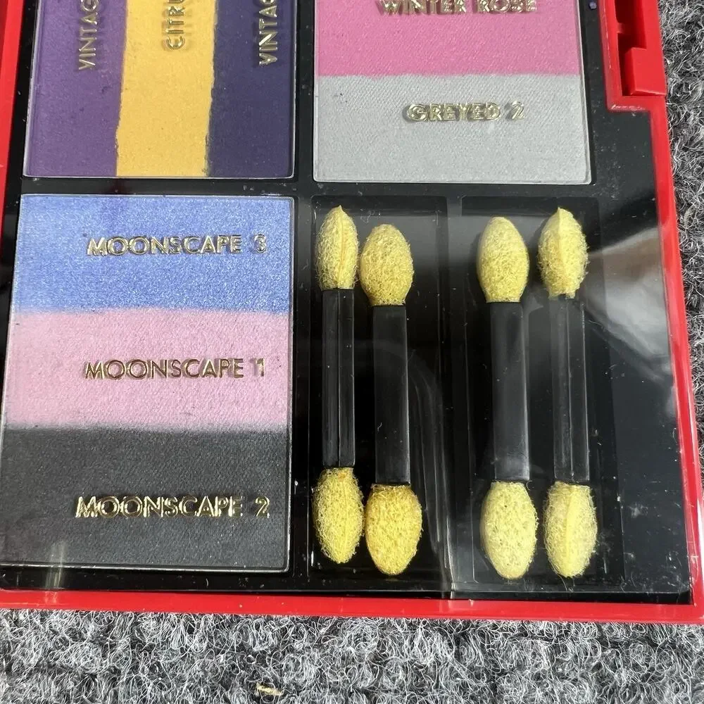 Elizabeth Arden Red Door Eye Shadow Palette New in Box Discontinued TRAVEL SIZE